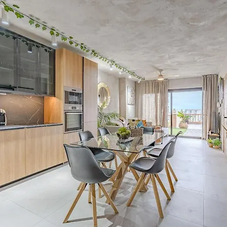 Bali Smart Hi-end Services Media Streaming Apartmán