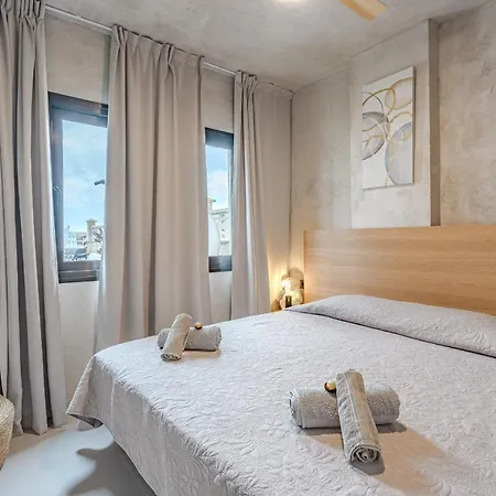 Bali Smart Hi-end Services Media Streaming Apartman Costa Adeje (Tenerife)